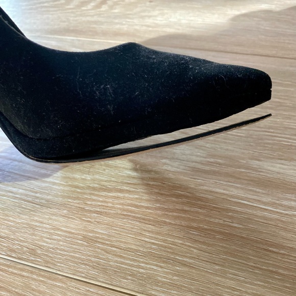 Prima Donna Black Velvet Pumps - Picture 6 of 7
